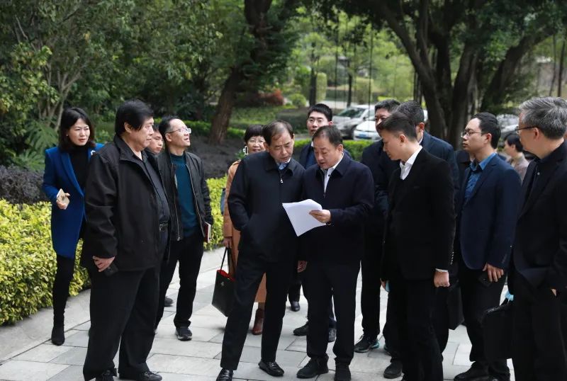 1764079934988804.jpg 1 省科技厅、工信厅主要领导赴福夏科技公司联合开展调研工作.jpg